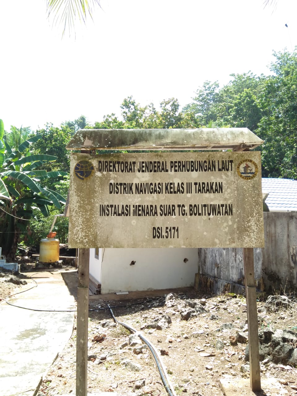 MENARA SUAR TG. BOLITUWATAN